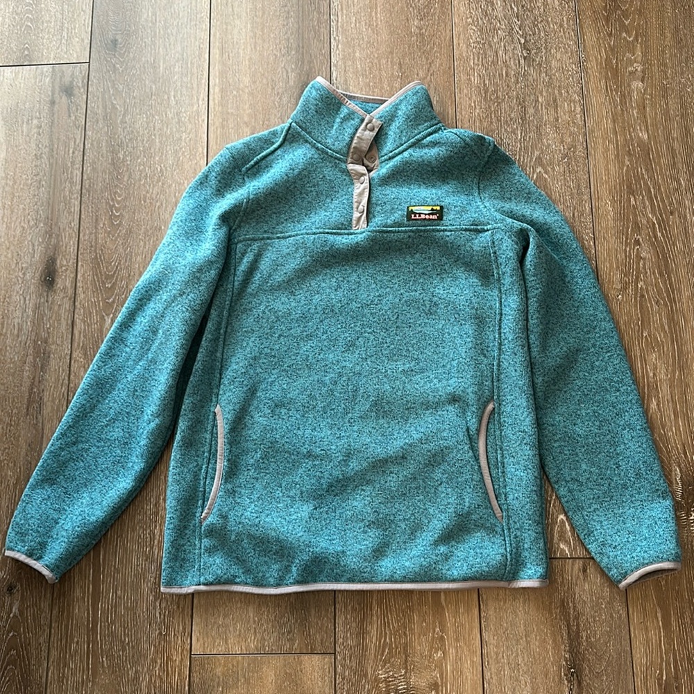 Women’s Medium LL Bean Fleece Pullover with snaps.